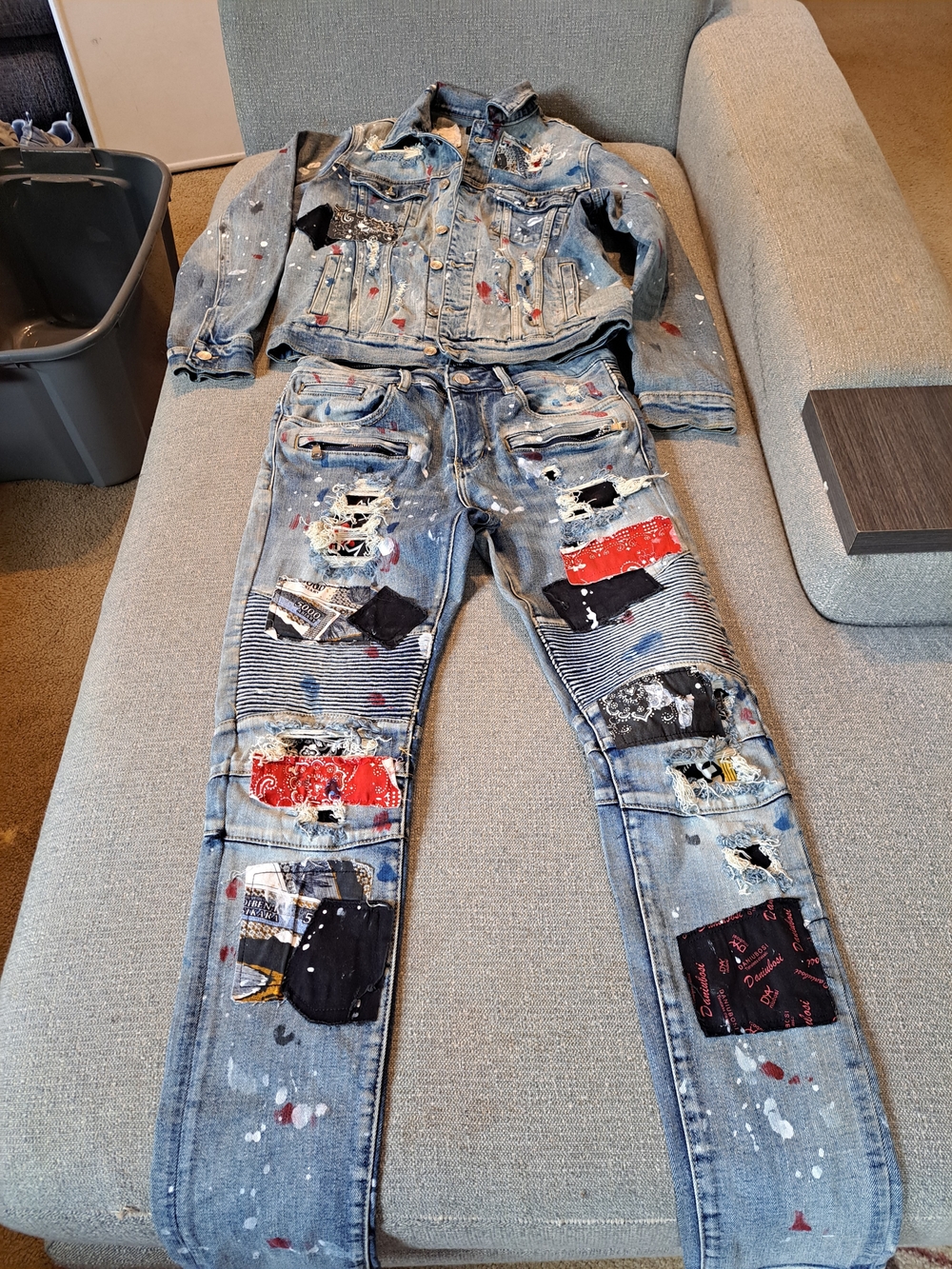 Distressed Patchwork Skinny Jeans in Light Blue With Matching Jean Jacket